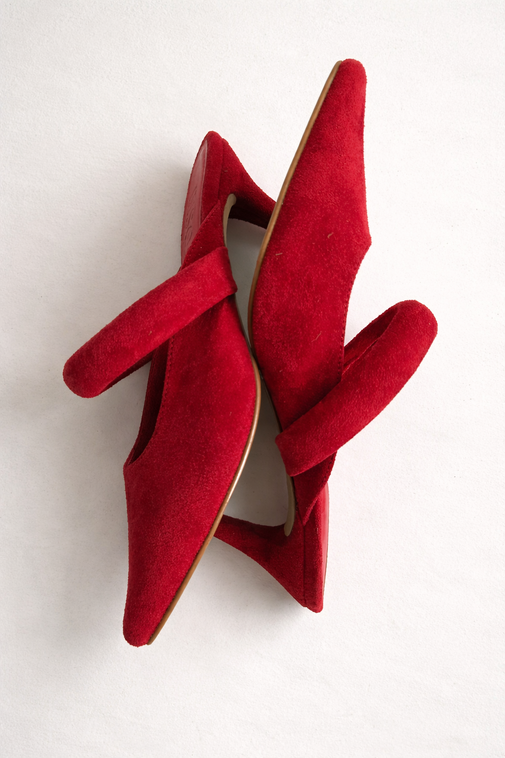 Cómo se fabrican los zapatos: diseño y taller BISOU