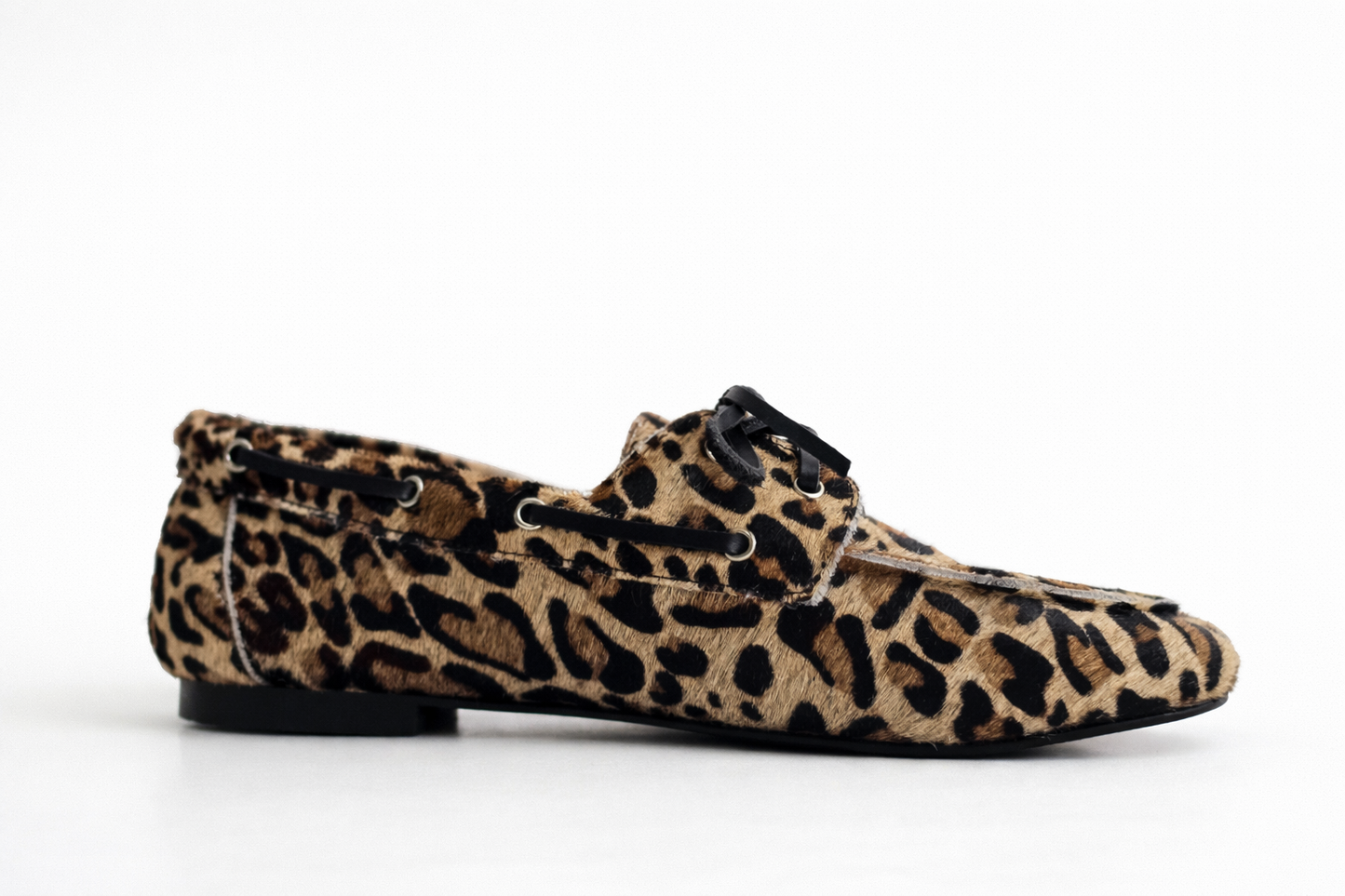 MOCASÍN FERAL